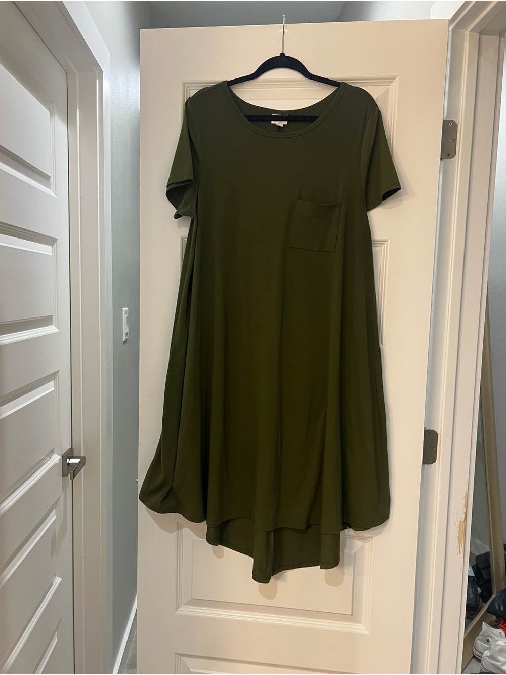 LuLaRoe Carly Dress XL Olive Green Short Sleeve Swing Dress with Pocket